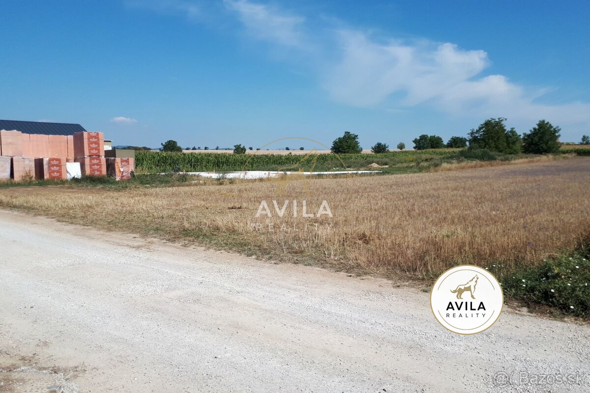 NA PREDAJ: Pozemok 1284m2 na stavbu RD - Veľké Kostoľany