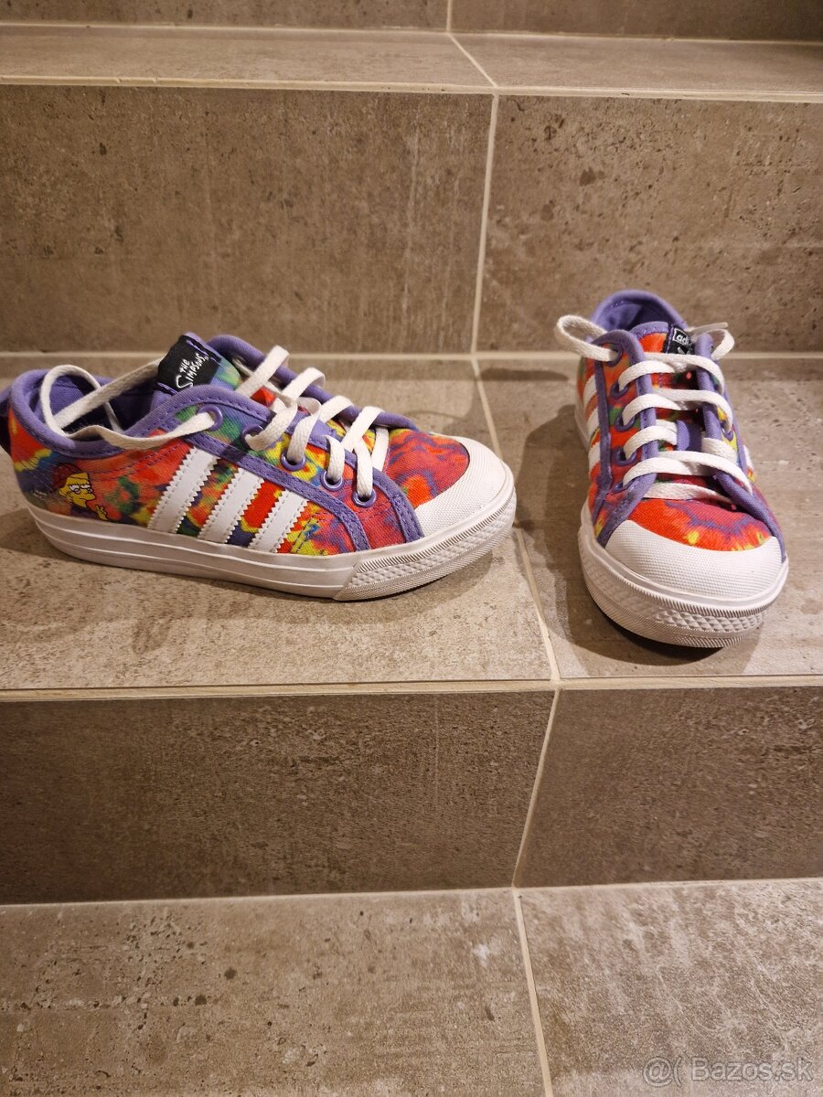 Dievcenske adidas platenky Simpson v.31