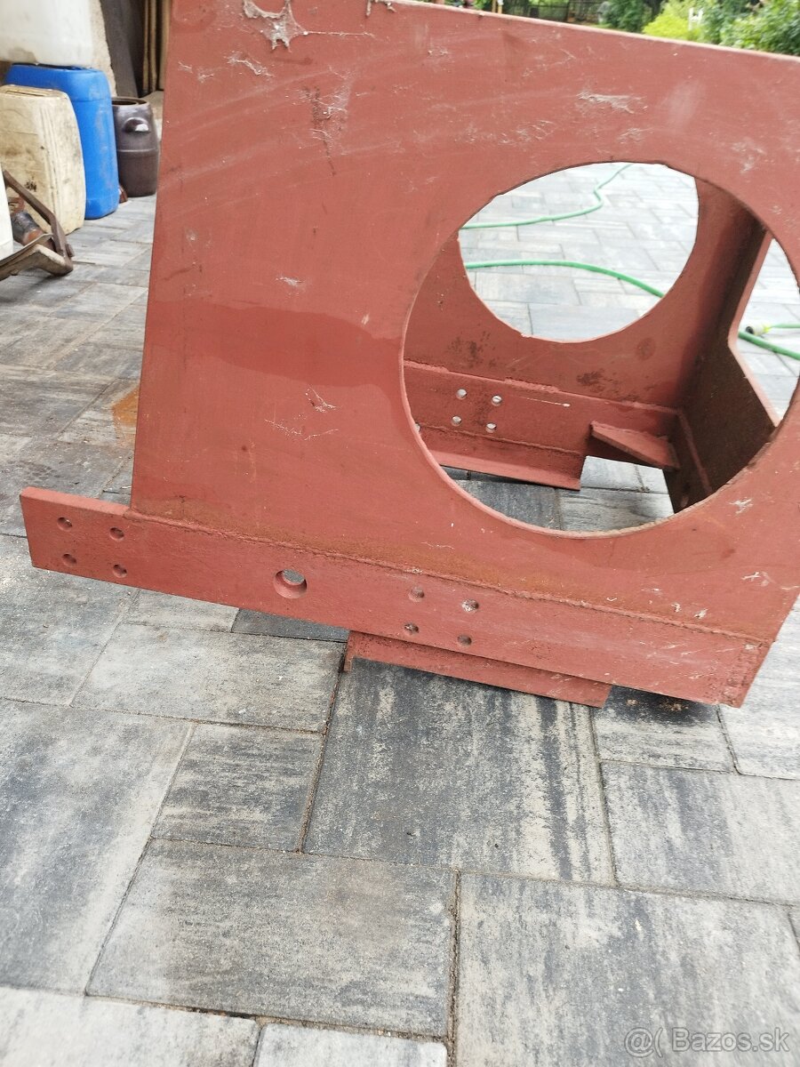 Predám rozrobený rampováč na Zetor