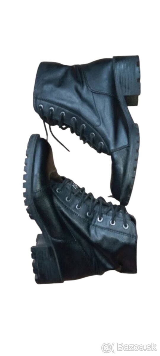 Členkové čižmy Bershka veľkosť 40