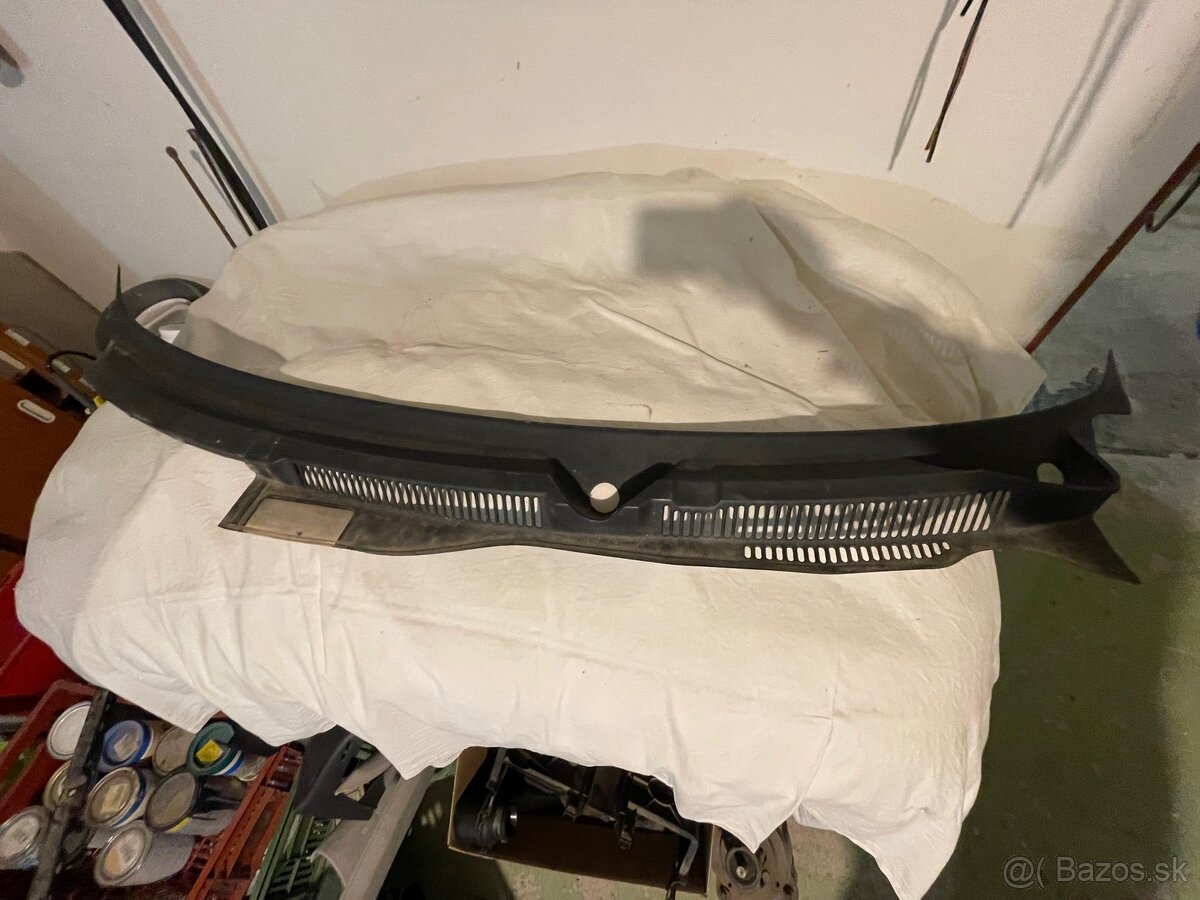 Golf 4 torpédo/ kryt pod stierače