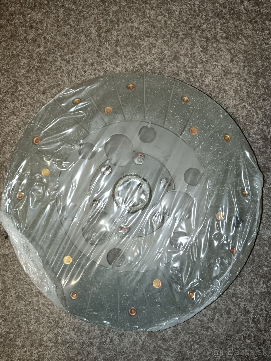 Spojkova lamela UNC060