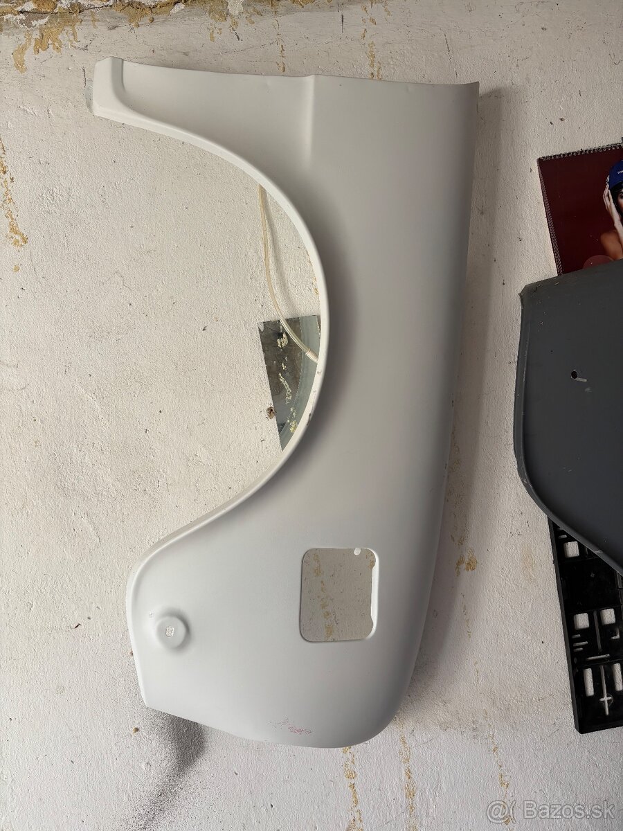 Škoda 100 , 110 , blatnik