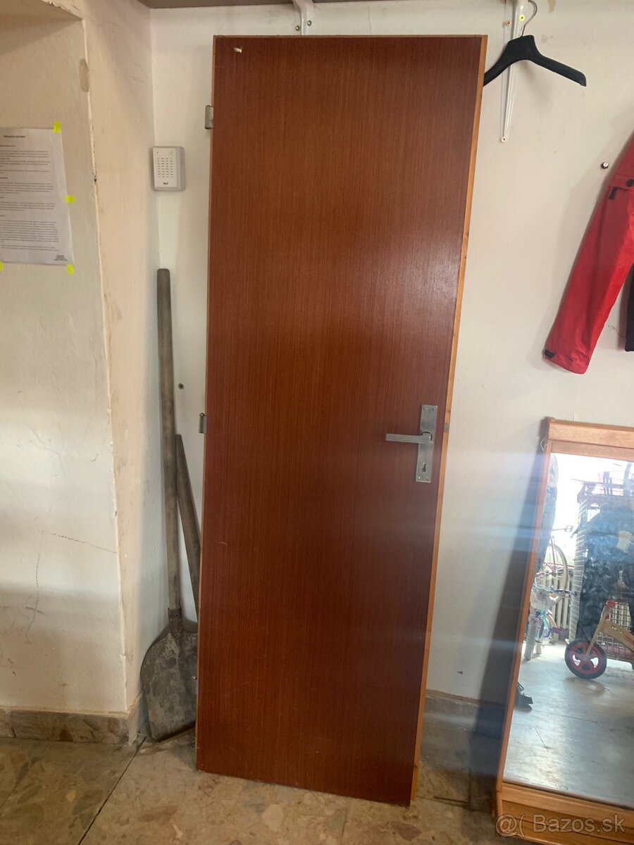 Dvere 62x198,5