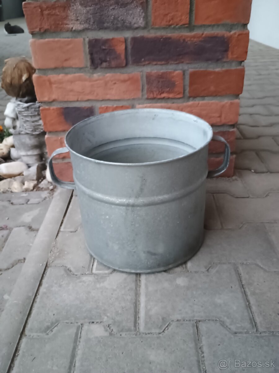 Predám hrniec