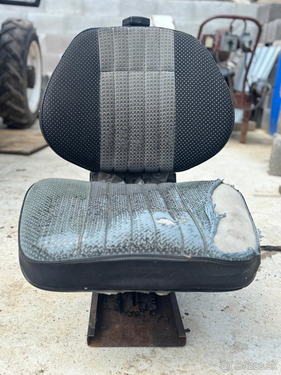 Sedačka Zetor