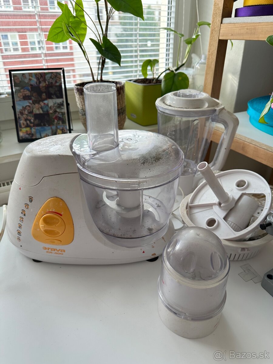 Kuchynsky mixer