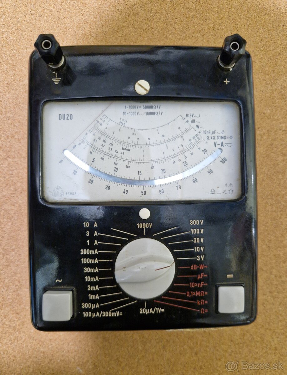 Metra Blansko DU20 ampérmeter/voltmeter