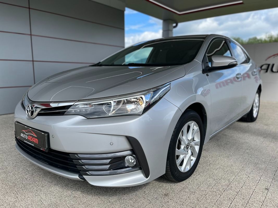 Toyota Corolla 1.6 Valvematic 97kW sedan