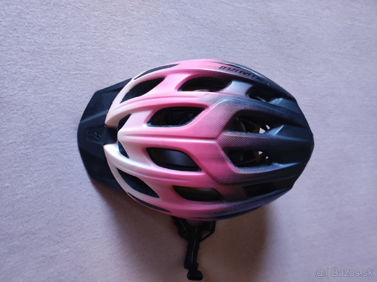 Prilba Specialized