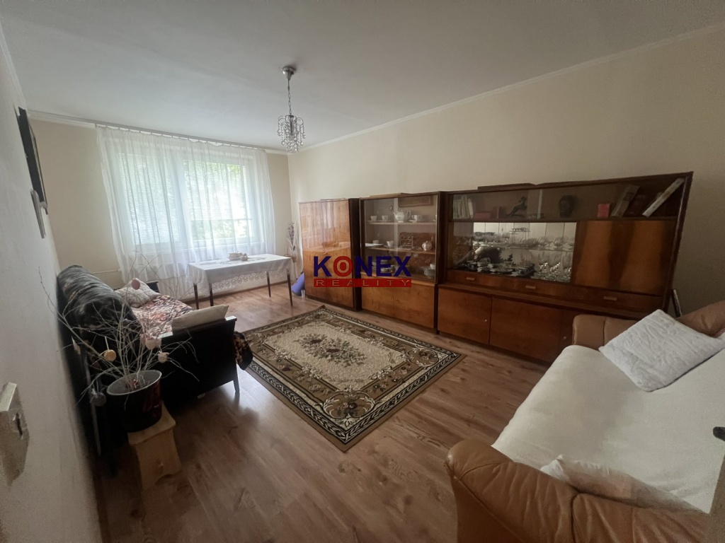 NA PREDAJ –  3 Izbový byt Veľké Kapušany
