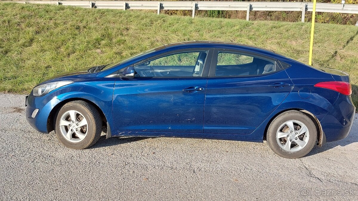 Hyundai Elantra GLS, 1,6 l benzín 97 kW, nová STK a EK