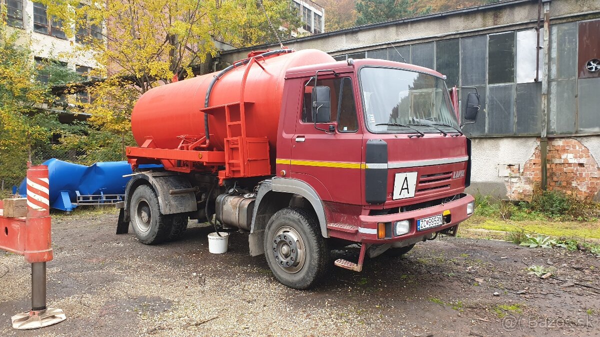 Liaz 4x2 Fekal + vyklápač