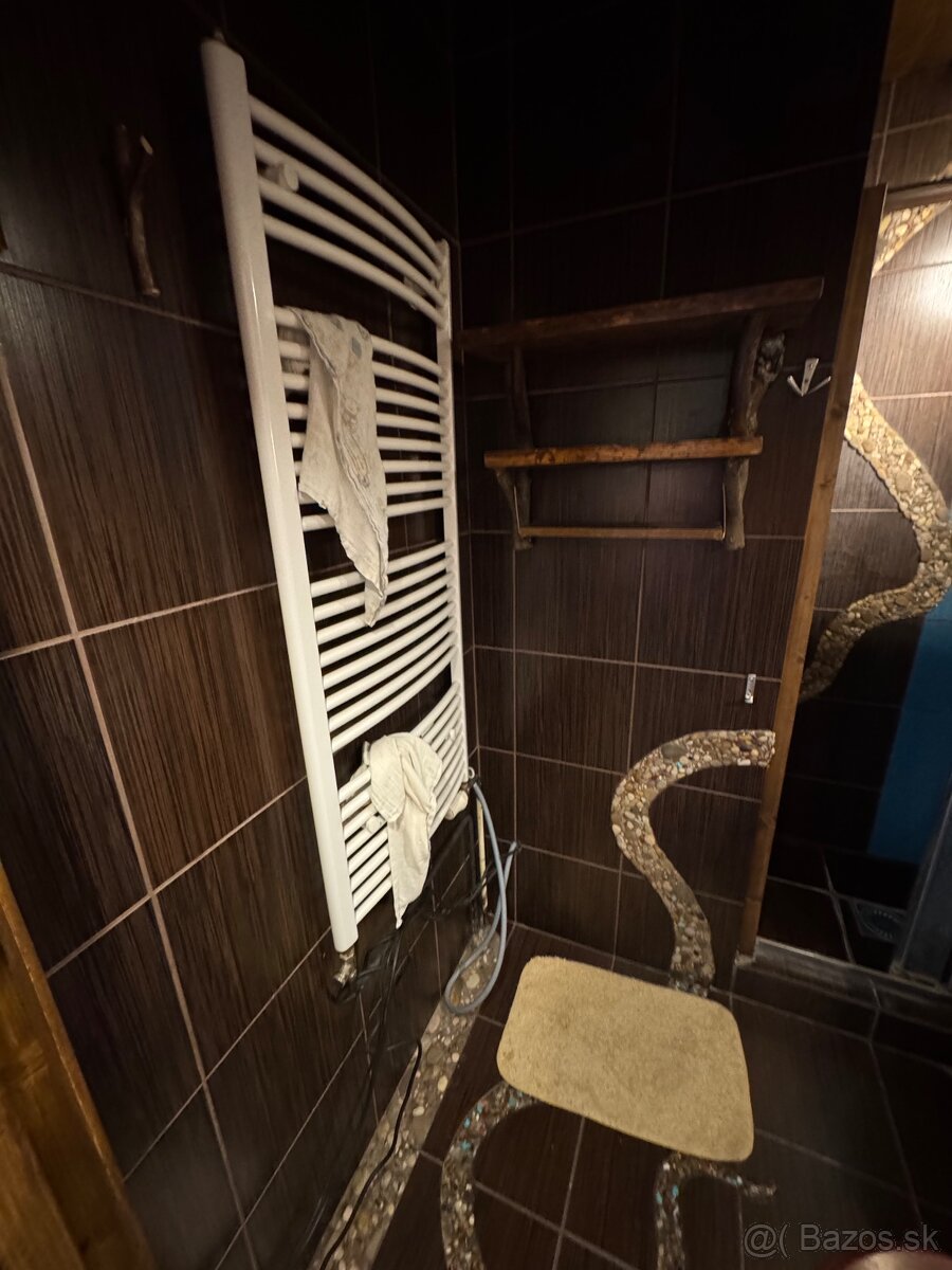 Predam rebríkový radiator