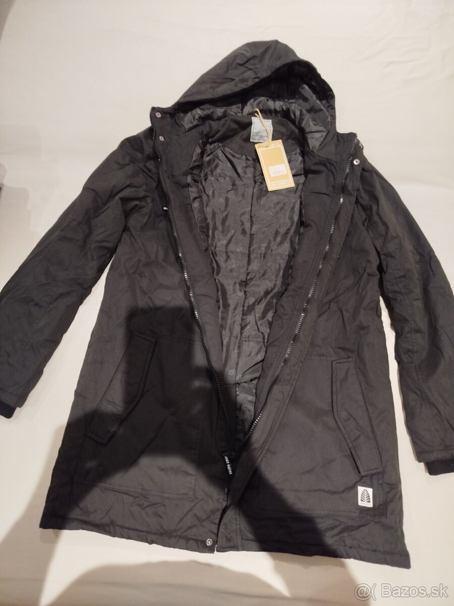 Nová pohodlná zimná bunda značky Just Rhyse pre mužov veľkos