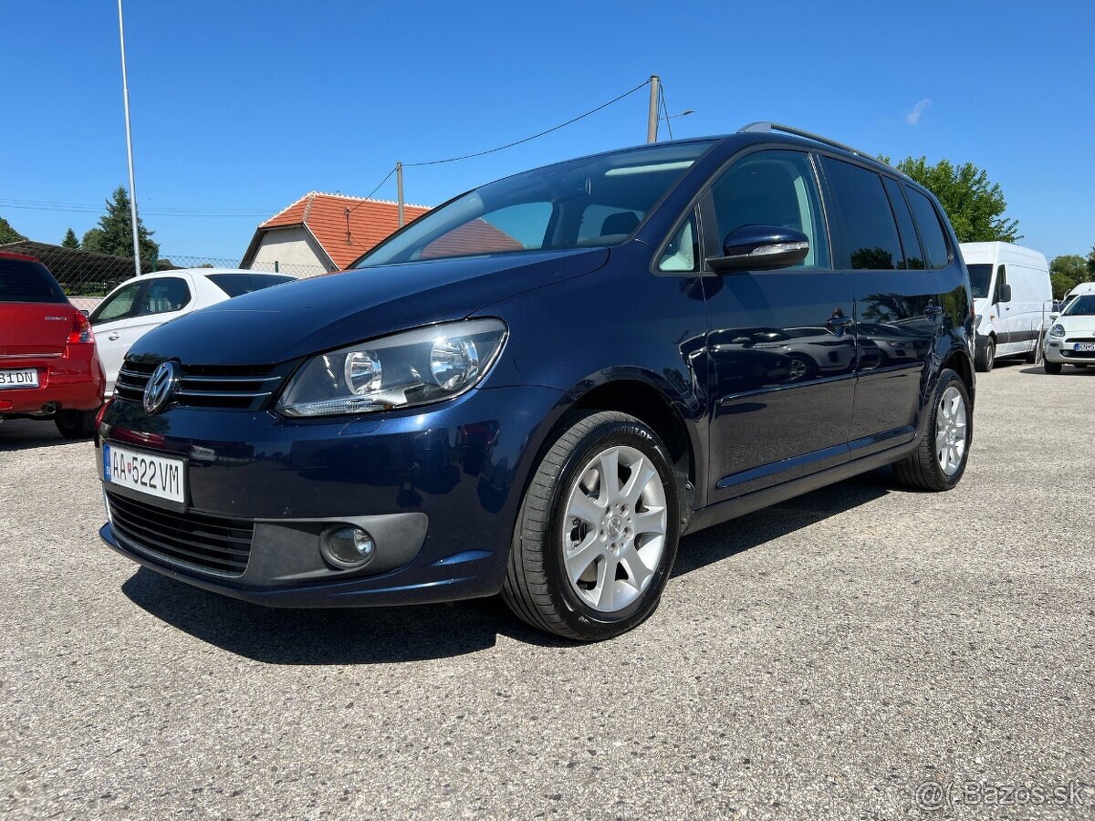 VW Touran 2.0TDI diesel, 103kW, MT/6, rok:08.2010.