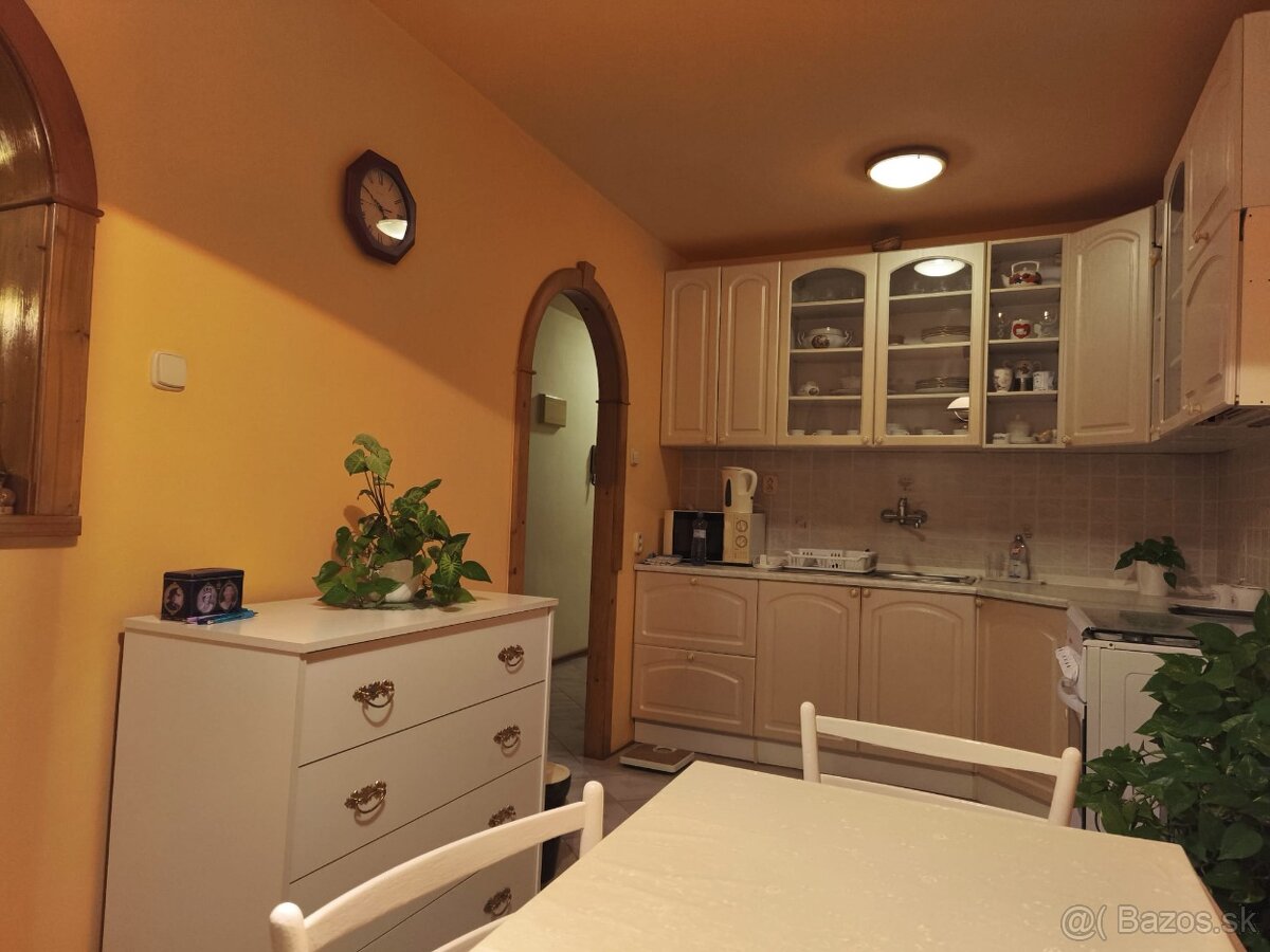 Priestranný 3 izbový byt, Galanta,  ul. Zoltána Kodálya