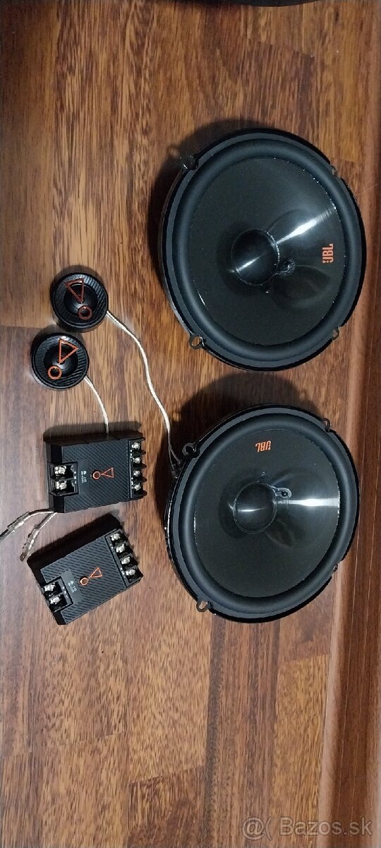 JBL stage 3 607c