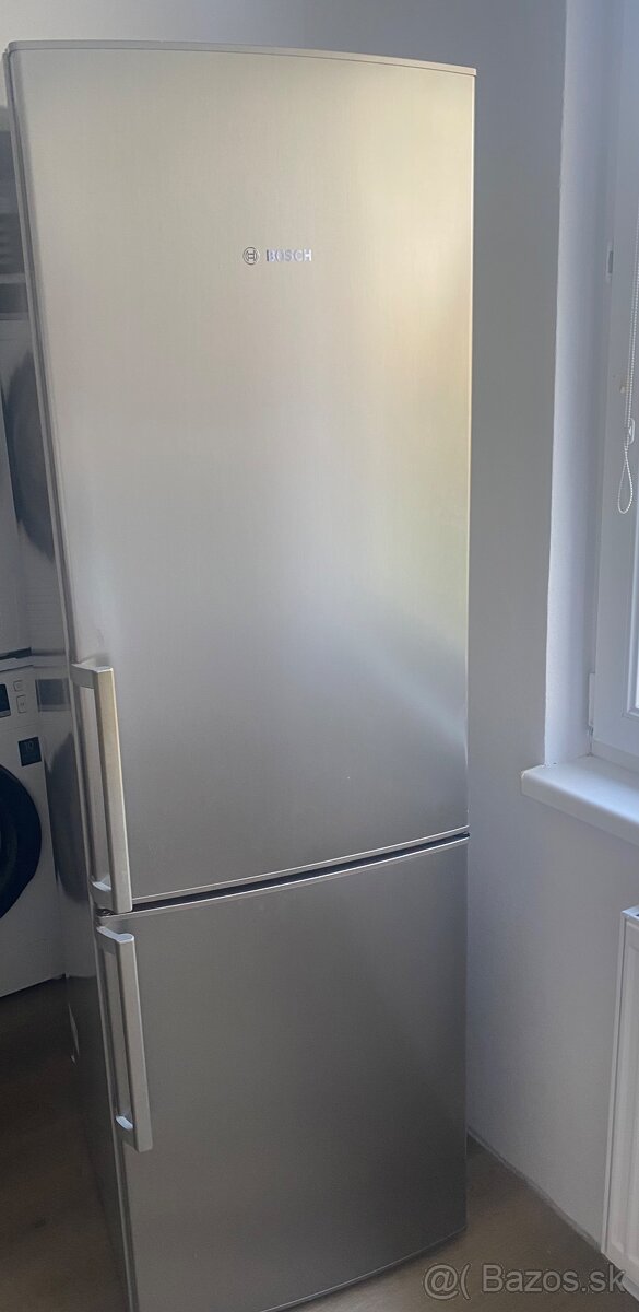 Bosch chladnicka KGN36Y42 s mraznickou