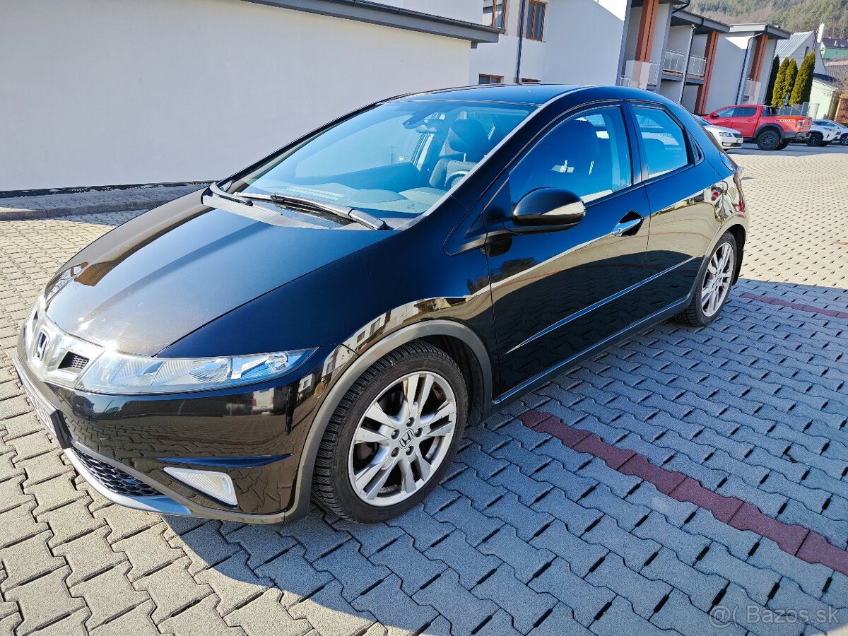 Honda Civic 1.8 benzin