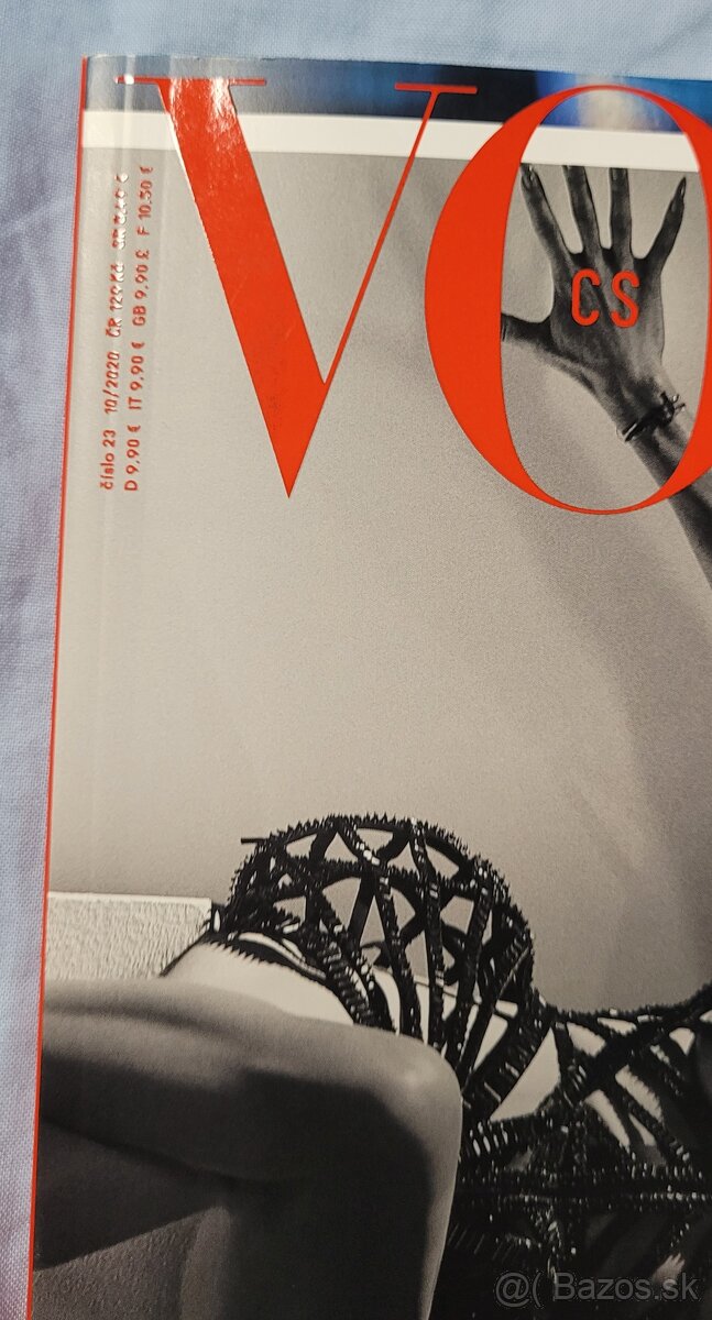 Vogue s Darou Rolins