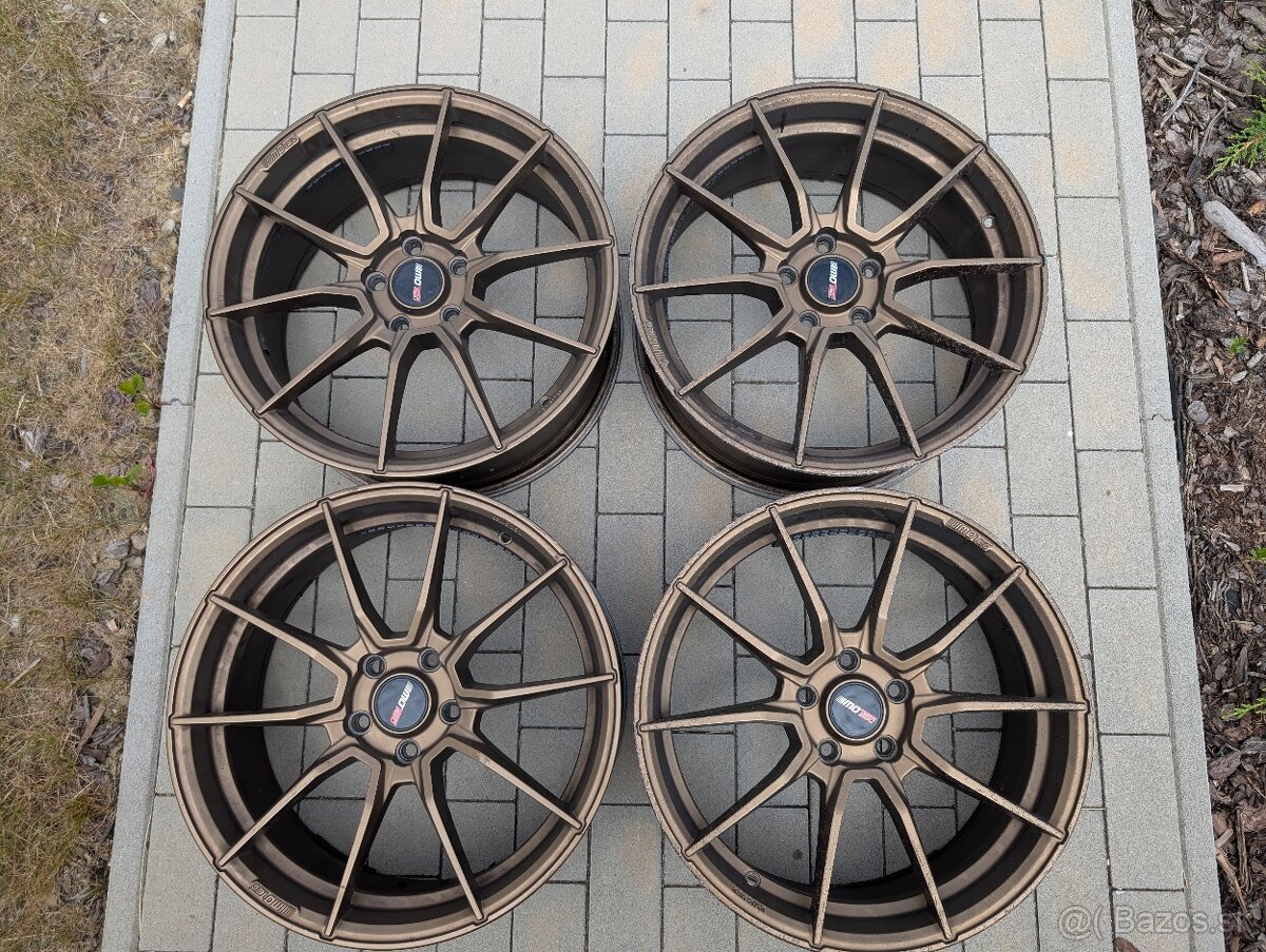 MOTEC ULTRALIGHT BRONZE 8.5x19 5x114,3 et45