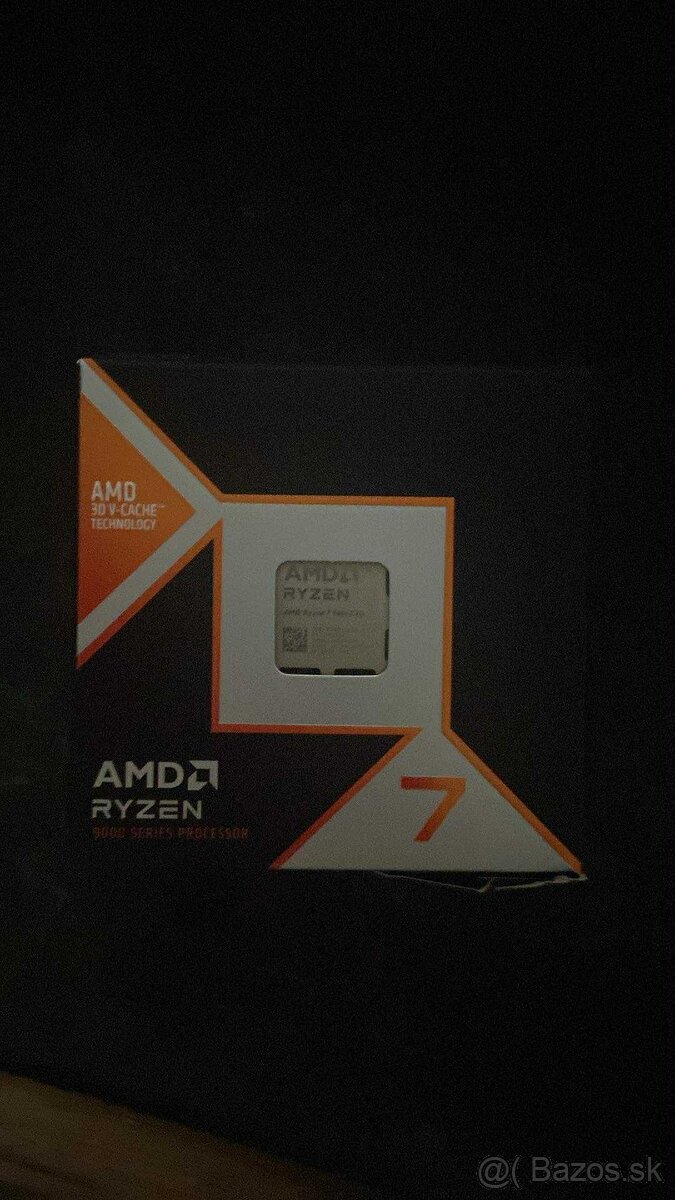 AMD Ryzen 7 9800X3D
