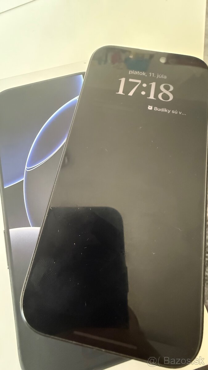 iPhone 16pro 256gb čierny