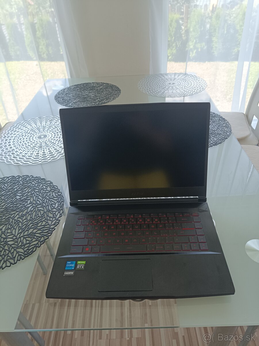 Herný notebook MSI GF63 Thin 11UC-618CZ
