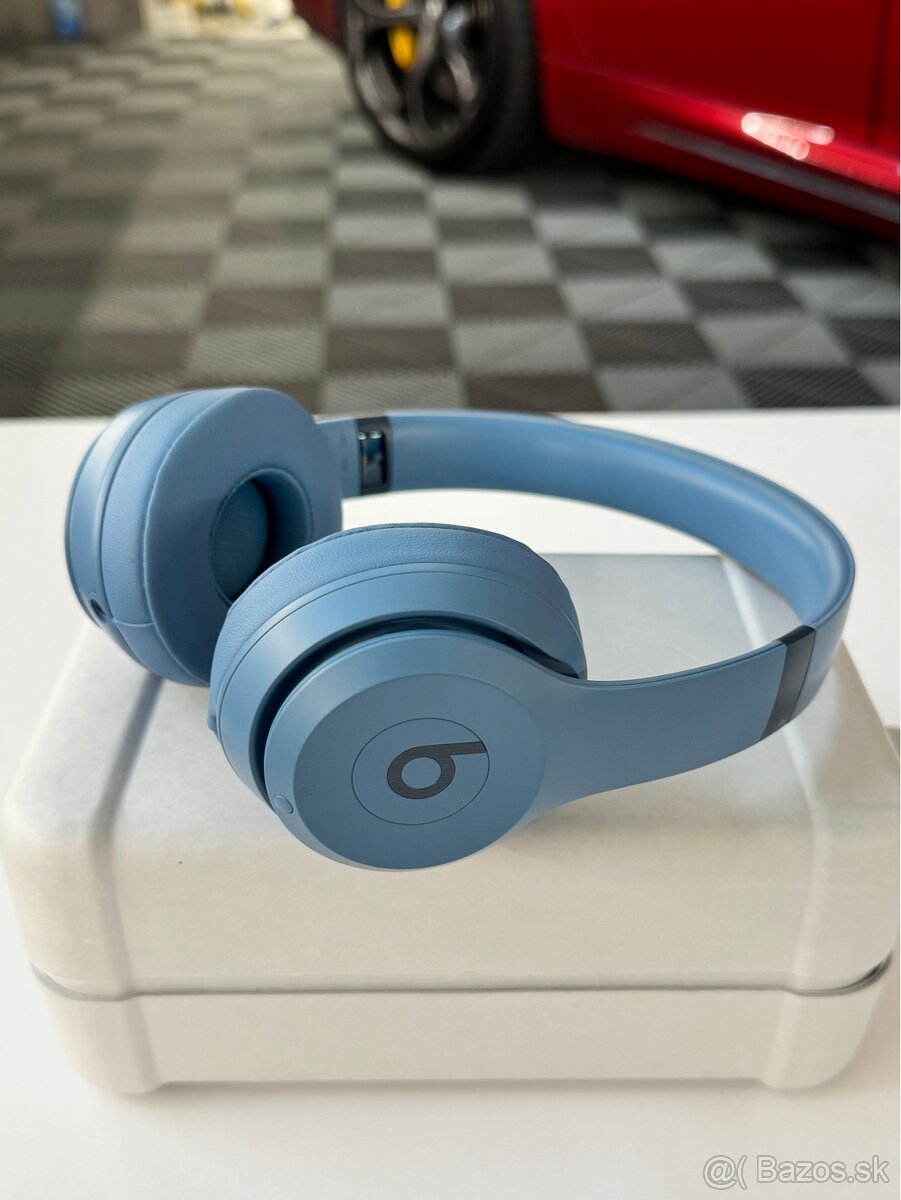Beats Solo 4