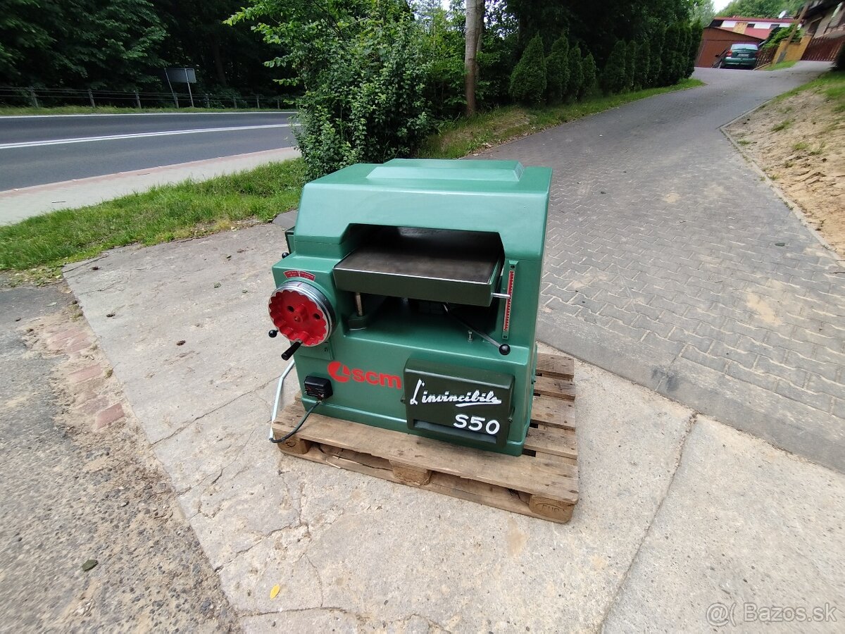 Hrúbkovačka SCM S50