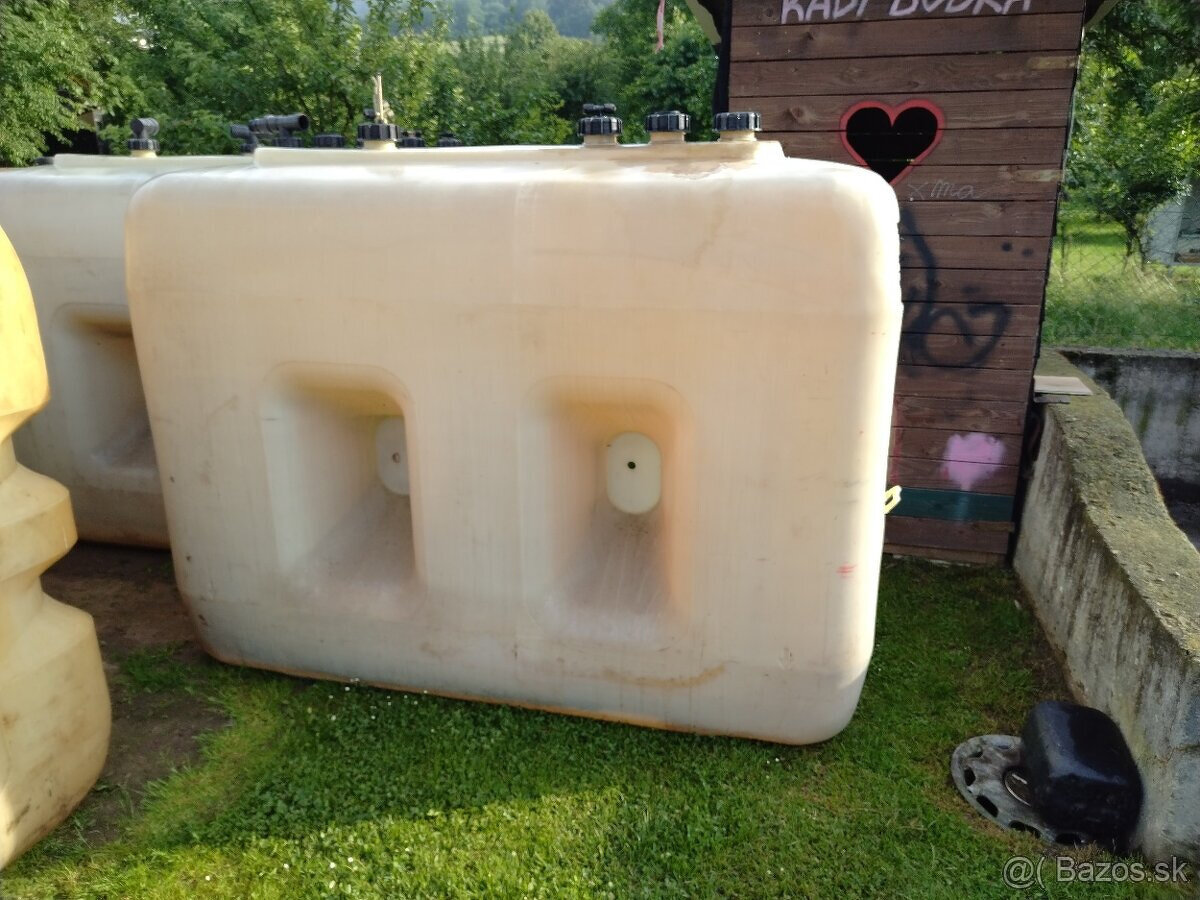 2000 L nadrz na vodu,nadoba,septik,zumpa