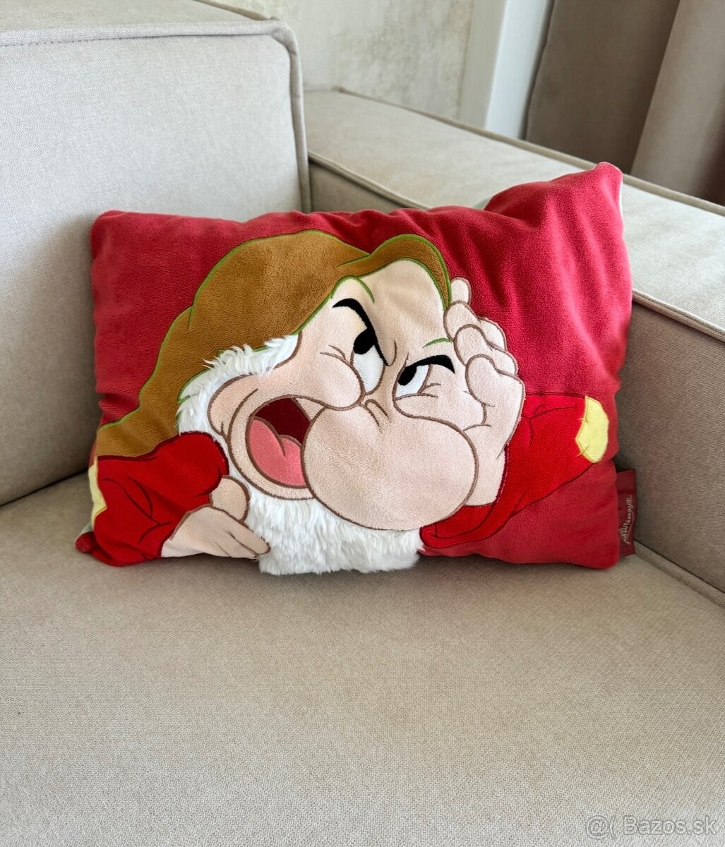Originálny Disney Vankúšik priamo s Disneylandu  Paríž