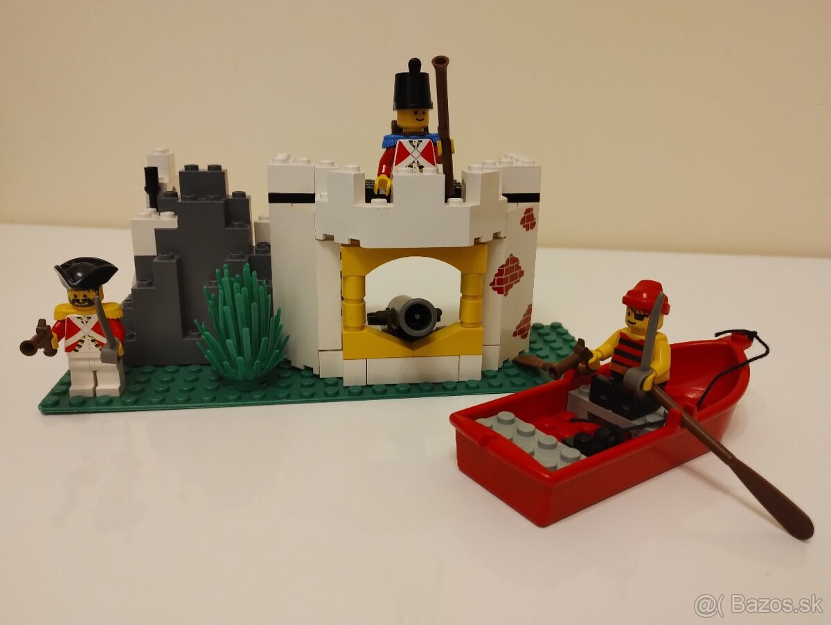 LEGO Pirates 6266 Cannon Cove