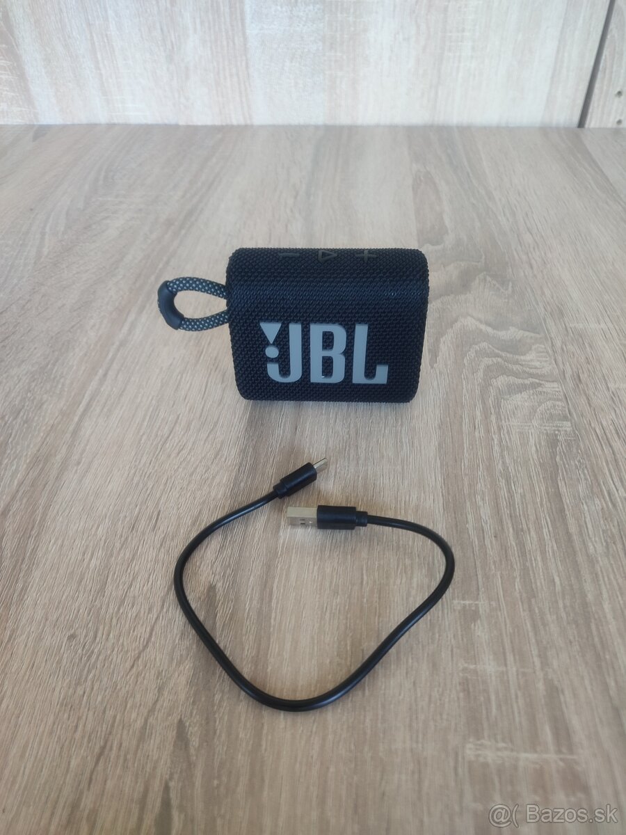 JBL GO3