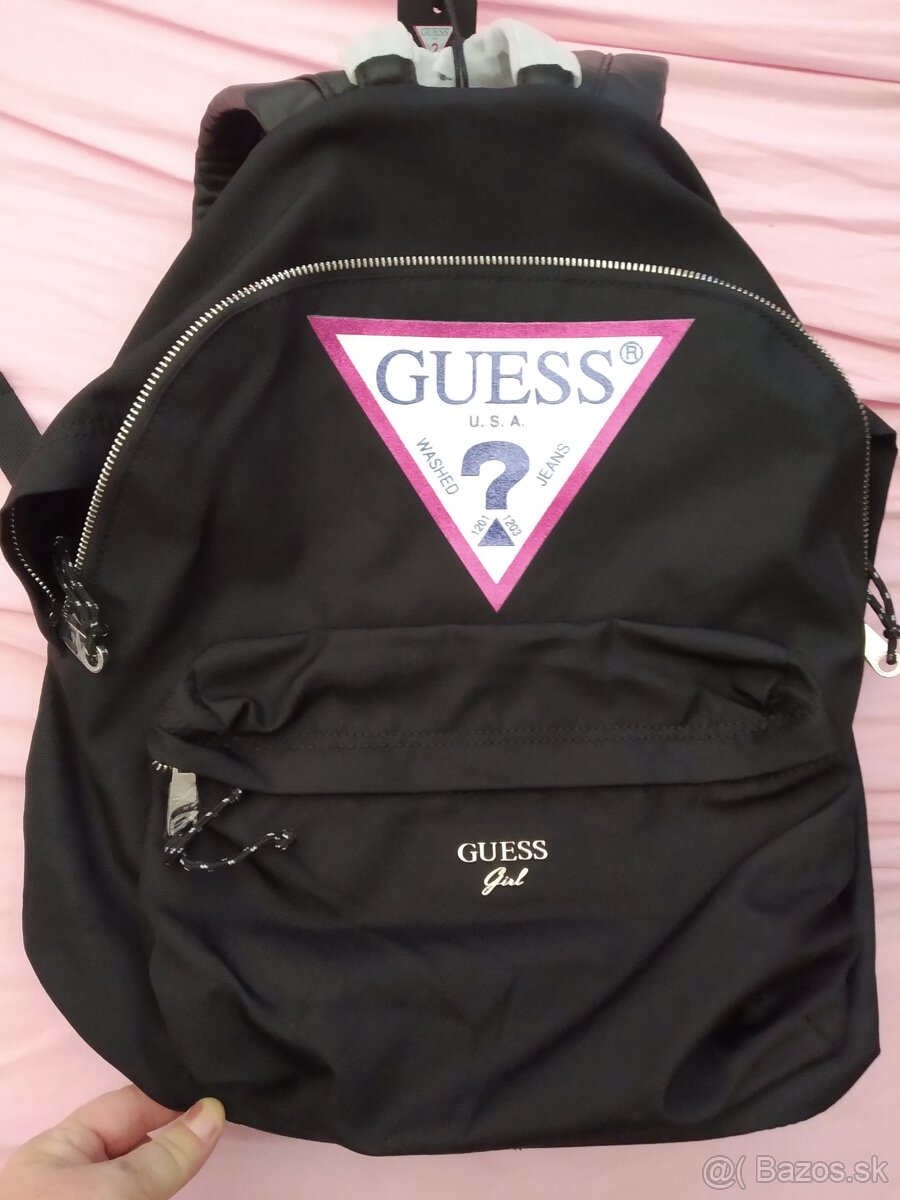 Čierny ruksak Guess