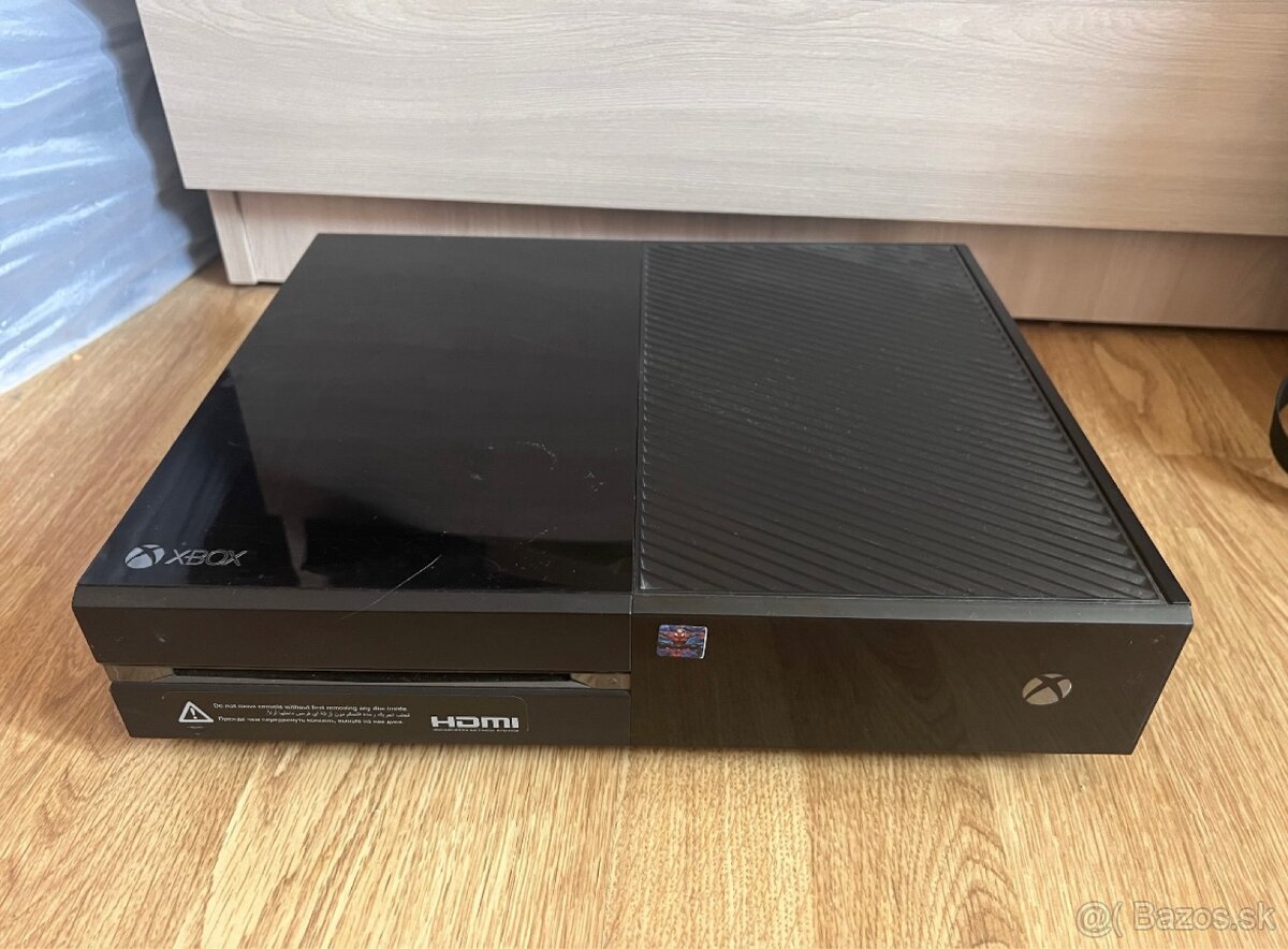 XBOX ONE 500gb