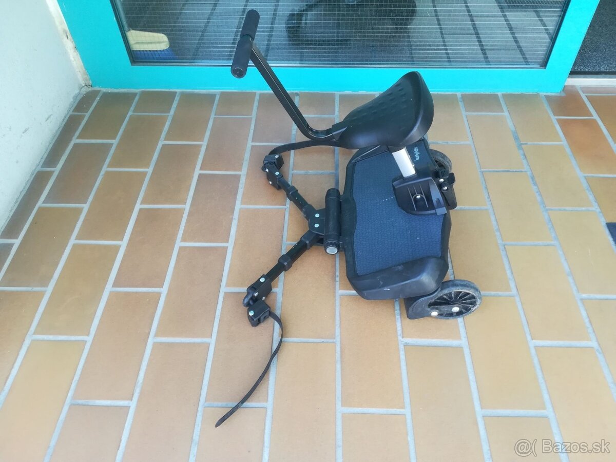 Stupienok skejt ku kociku so sedadlom Bumprider