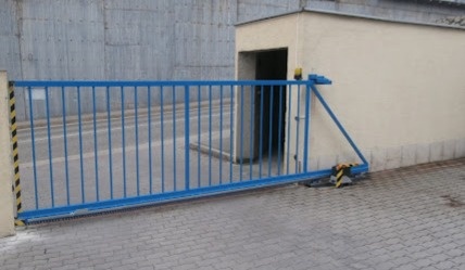 Kúpim posuvnú bránu.