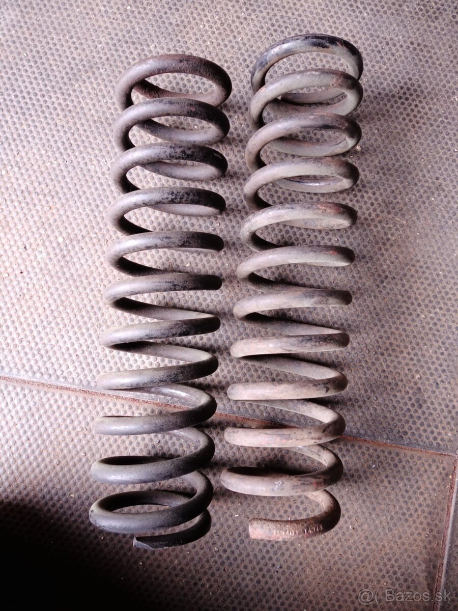 Predám originálne predne pružiny Mercedes Benz E‑class W124