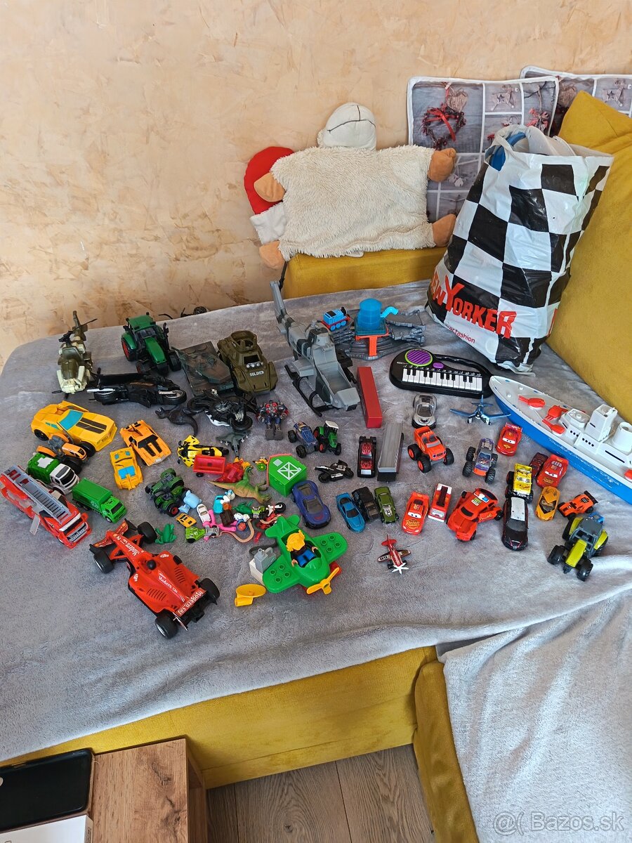 Balík hračiek