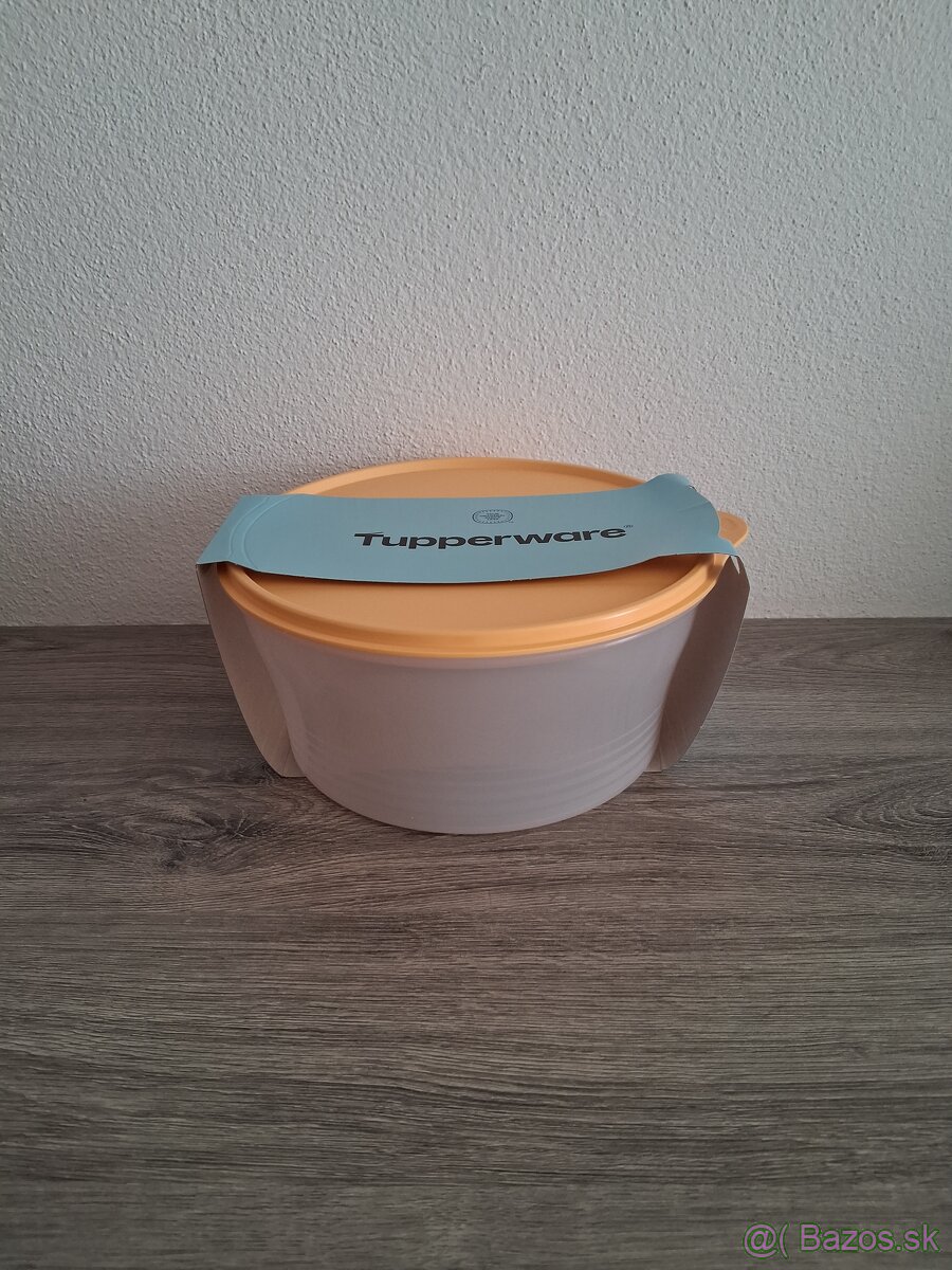 Pyramída 1.9l - tupperware