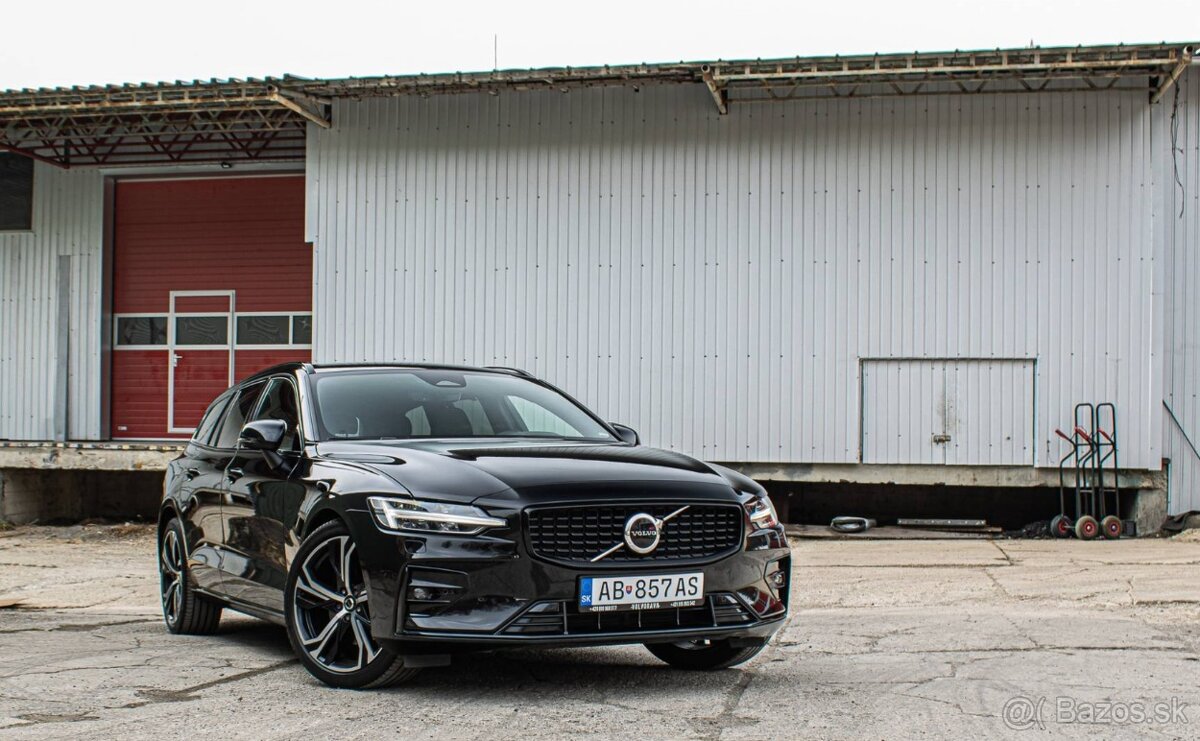 Volvo V60 B4 2.0d mHEV 145kW 2023 automat