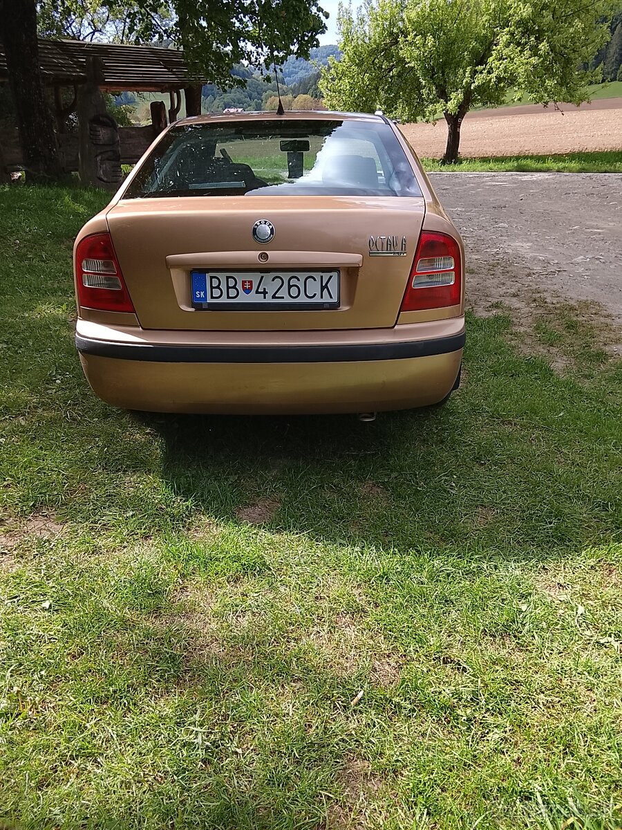 Škoda Octavia 1