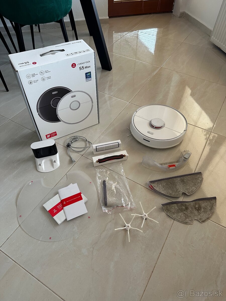 Robotický vysávač XIAOMI Roborock S5 MAX
