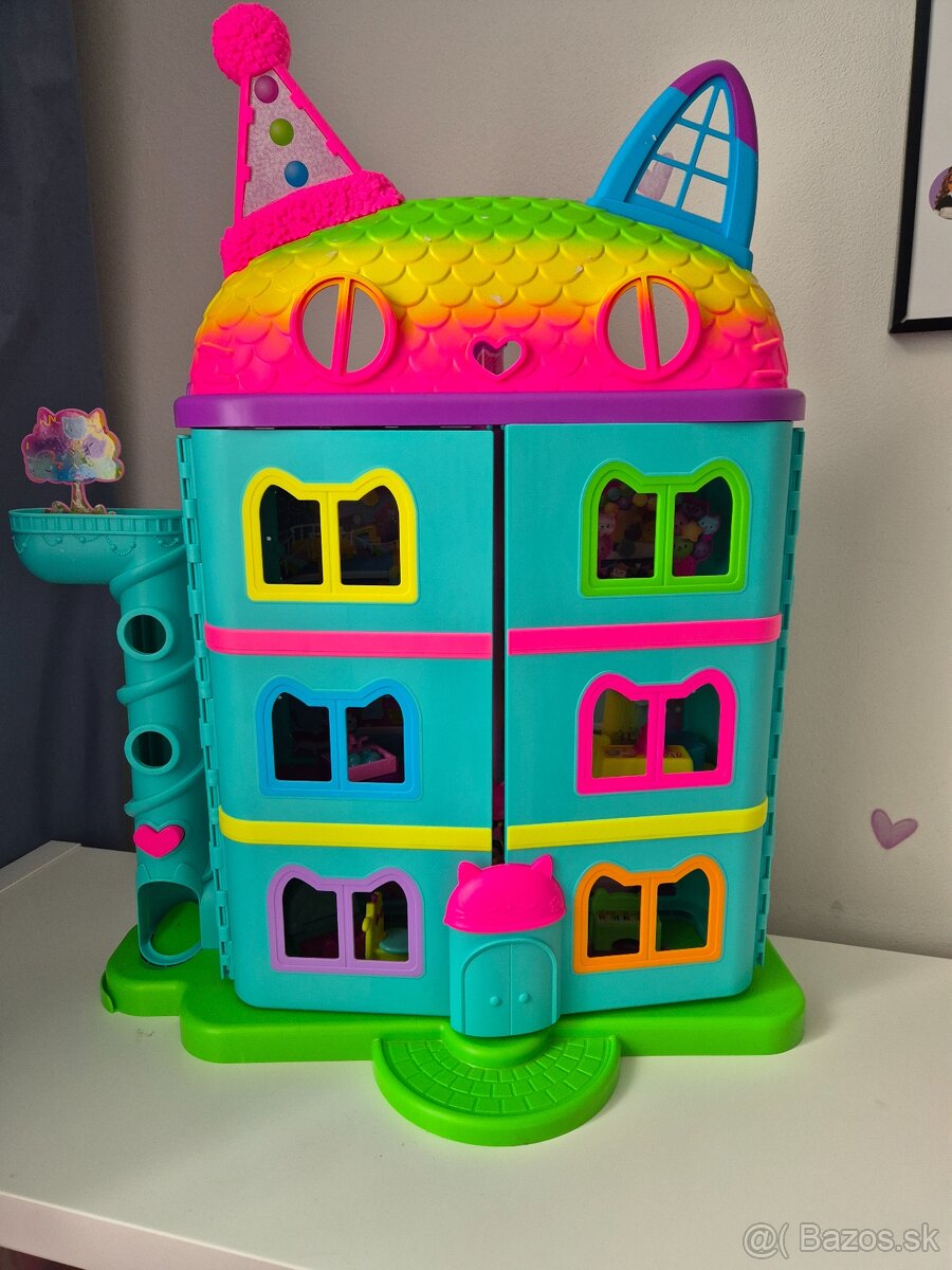 Gabin domcek / Gabby's dollhouse