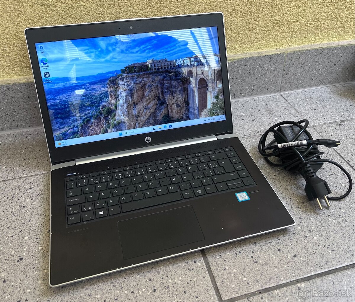 HP ProBook 440 G5 / i5-8250U / 16GB RAM / 256 SSD + 500 HDD