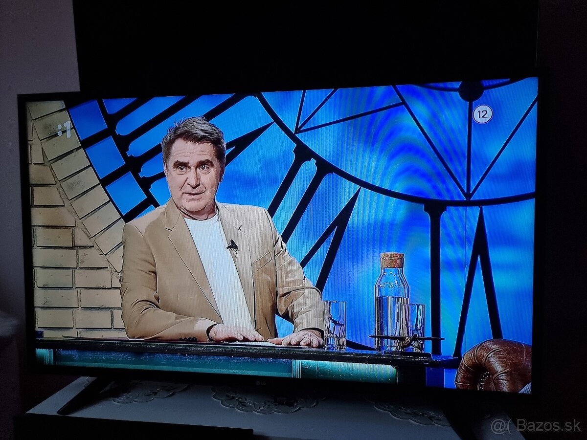 Predám LED TV LG 49LF510V Full HD