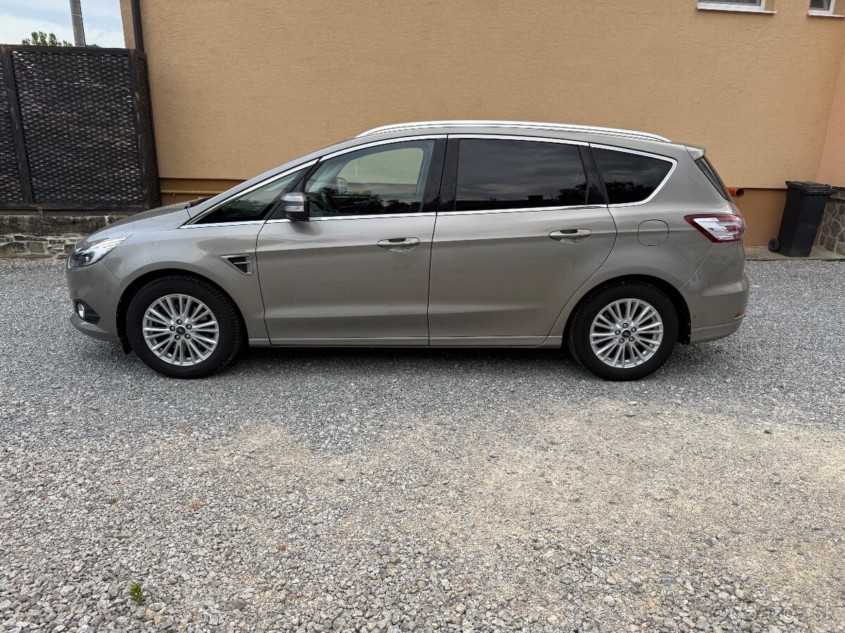 Ford S-Max