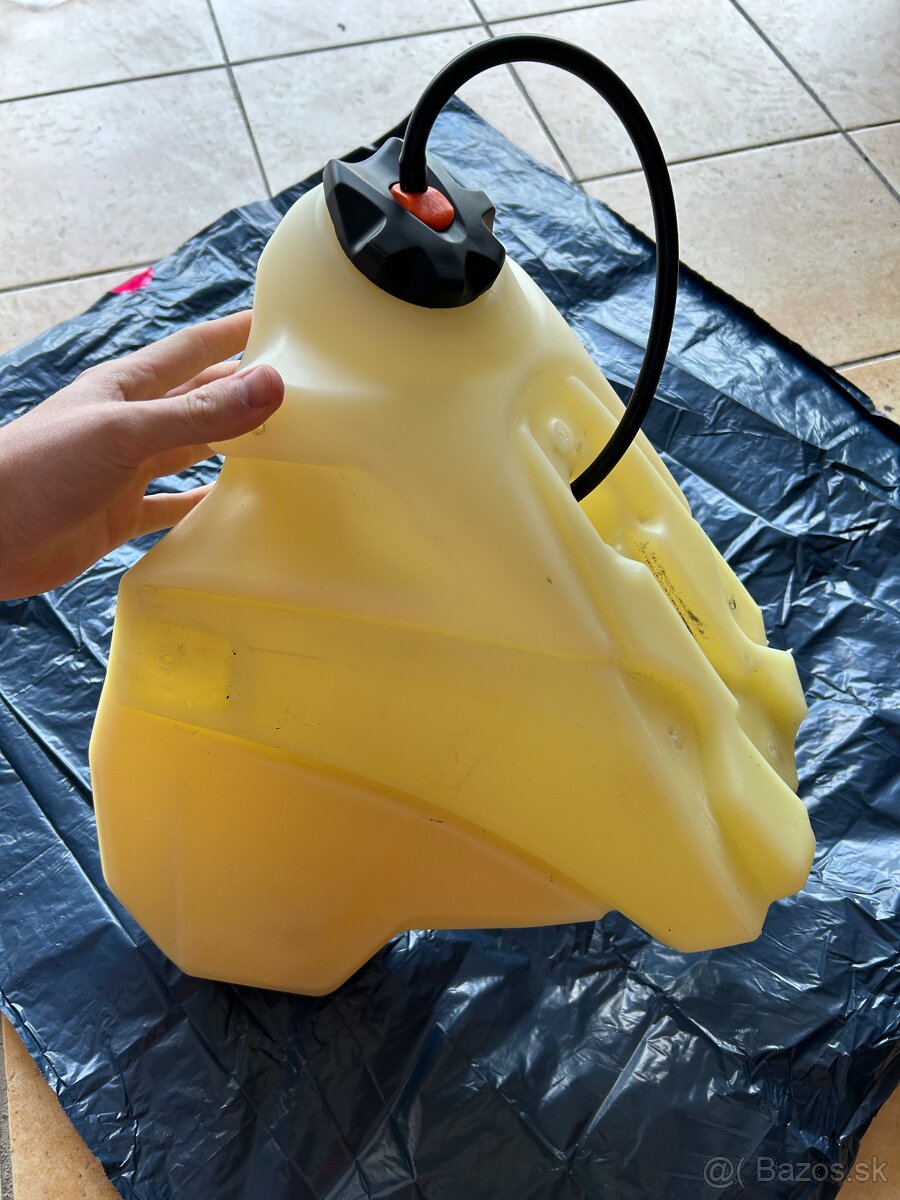 Ktm exc 2020-23 oem nádrž, veko, filter